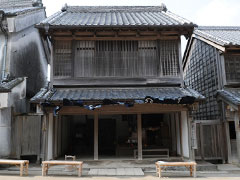 小間物の店（くるり）