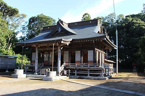 新勝寺前を渡御