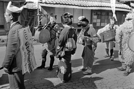 チンドン屋さん