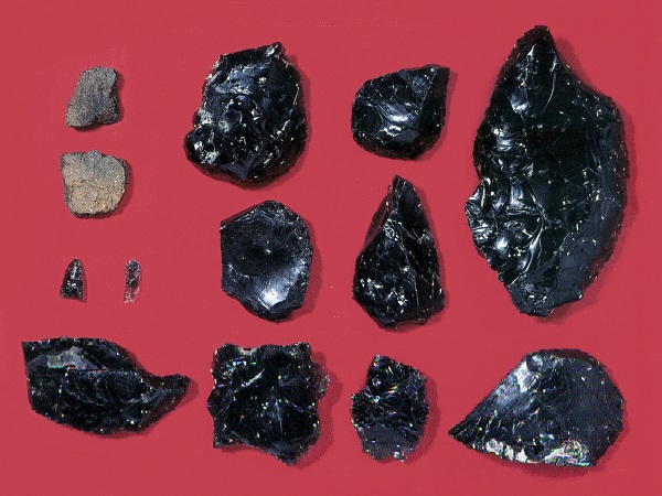 前三舟台遺跡出土遺物