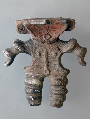 余山貝塚出土土偶（辰馬）